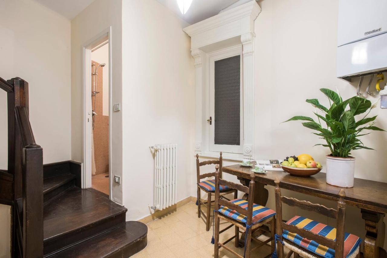 Flat Two Lägenhet Rom Exteriör bild